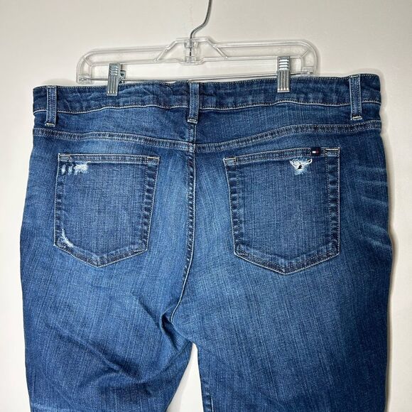 Tommy Hilfiger Blue Distressed straight leg Jeans 18 - Picture 5 of 6